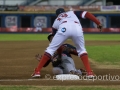 MEXICALI, BC. DICIEMBRE 23. Acciones del segundo encuentro de la serie entre Mayos de Navojoa y Aguilas de Mexicali, Liga Mexicana del Pacifico, Estadio BÂ´Air.(Foto: Felipe Zavala/Expreso Deportivo)