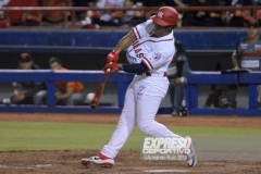 MEXICALI, BC, OCTUBRE 12. Acciones del juego inaugural entre Naranjeros de Hermosillo y Águilas de Mexicali, Liga Mexicana del Pacífico, Estadio B´A ir.(Foto: Armando Ruiz/Expreso Deportivo)