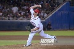 MEXICALI, BC, OCTUBRE 12. Acciones del juego inaugural entre Naranjeros de Hermosillo y Águilas de Mexicali, Liga Mexicana del Pacífico, Estadio B´A ir.(Foto: Armando Ruiz/Expreso Deportivo)