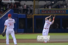 MEXICALI, BC, OCTUBRE 12. Acciones del juego inaugural entre Naranjeros de Hermosillo y Águilas de Mexicali, Liga Mexicana del Pacífico, Estadio B´A ir.(Foto: Armando Ruiz/Expreso Deportivo)