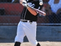 MEXICALI, BC. ABRIL 03. Acciones del encuentro entre amigos del Cuba vs Amigos del Cali, Liga Amateur de Beisbol de Mexicali.(Foto: Felipe Zavala/Expreso Deportivo)