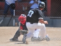 MEXICALI, BC. ABRIL 03. Acciones del encuentro entre amigos del Cuba vs Amigos del Cali, Liga Amateur de Beisbol de Mexicali.(Foto: Felipe Zavala/Expreso Deportivo)