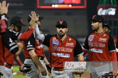 VEnados vs Aguilas (20)